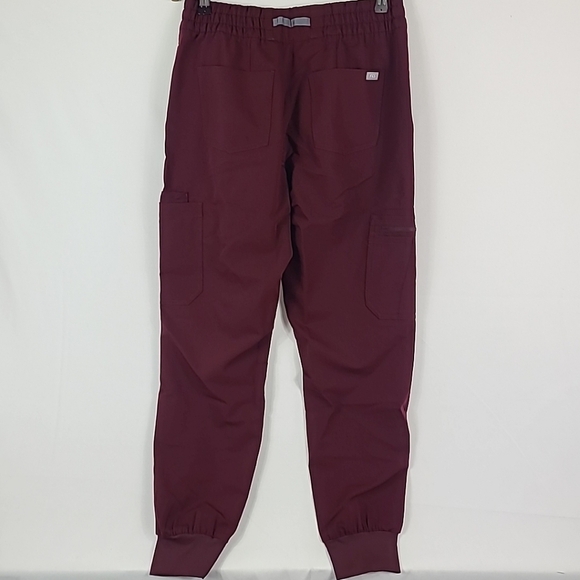 NWT FIGS High-waisted UMAN Relaxed Jogger Burgandy Sz M - Picture 7 of 8